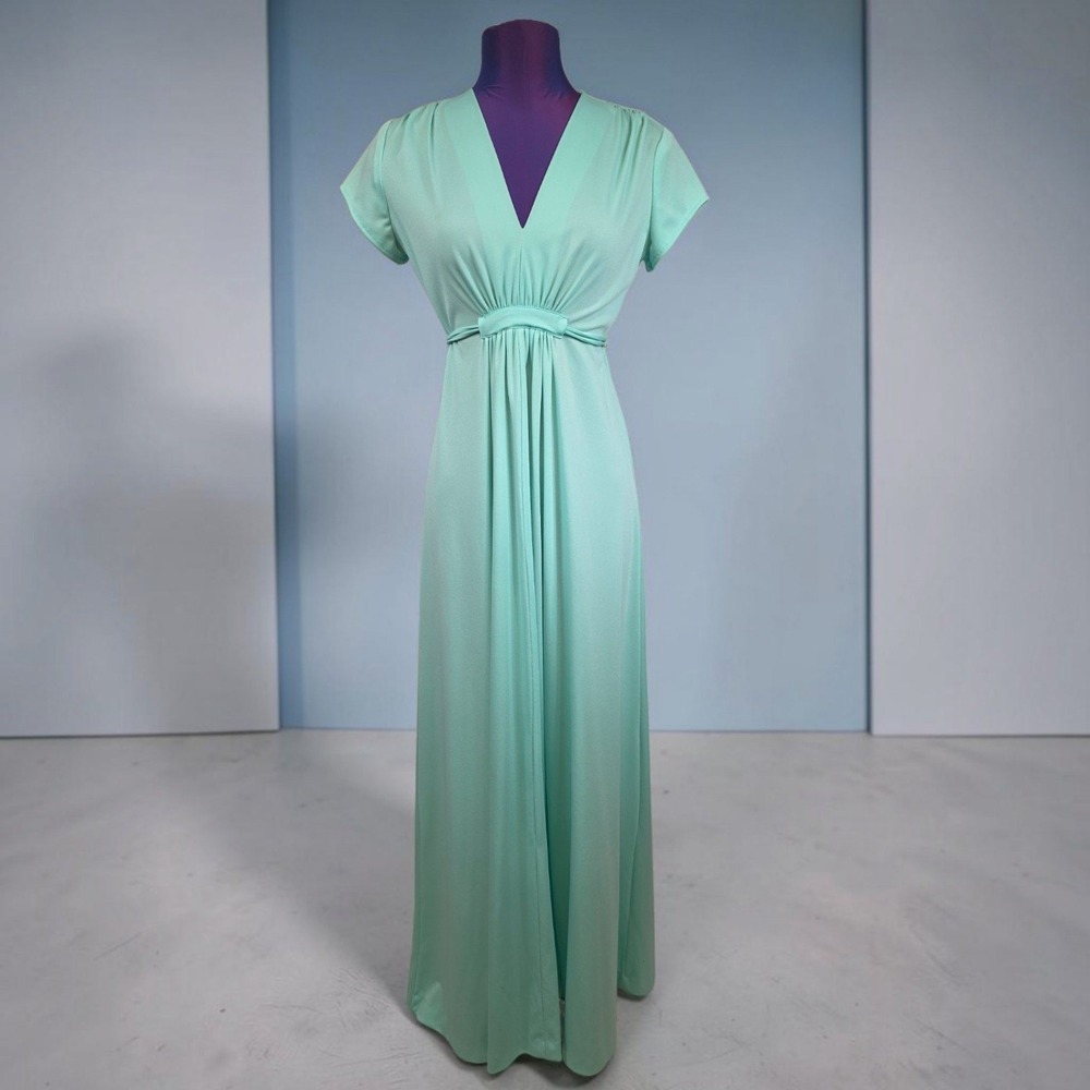 Vintage 70s Mint Green Grecian Maxi Dress V-Neck Empire Waist Disco Gown